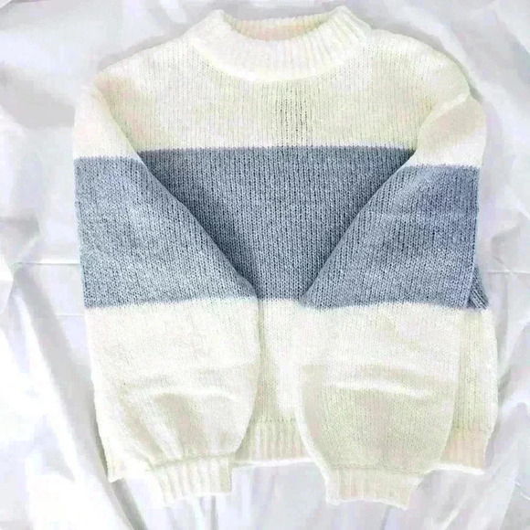 Lascana Oversized Colorblock Striped Crewneck Sweater, White & Blue, Size 0/2 - Picture 5 of 6